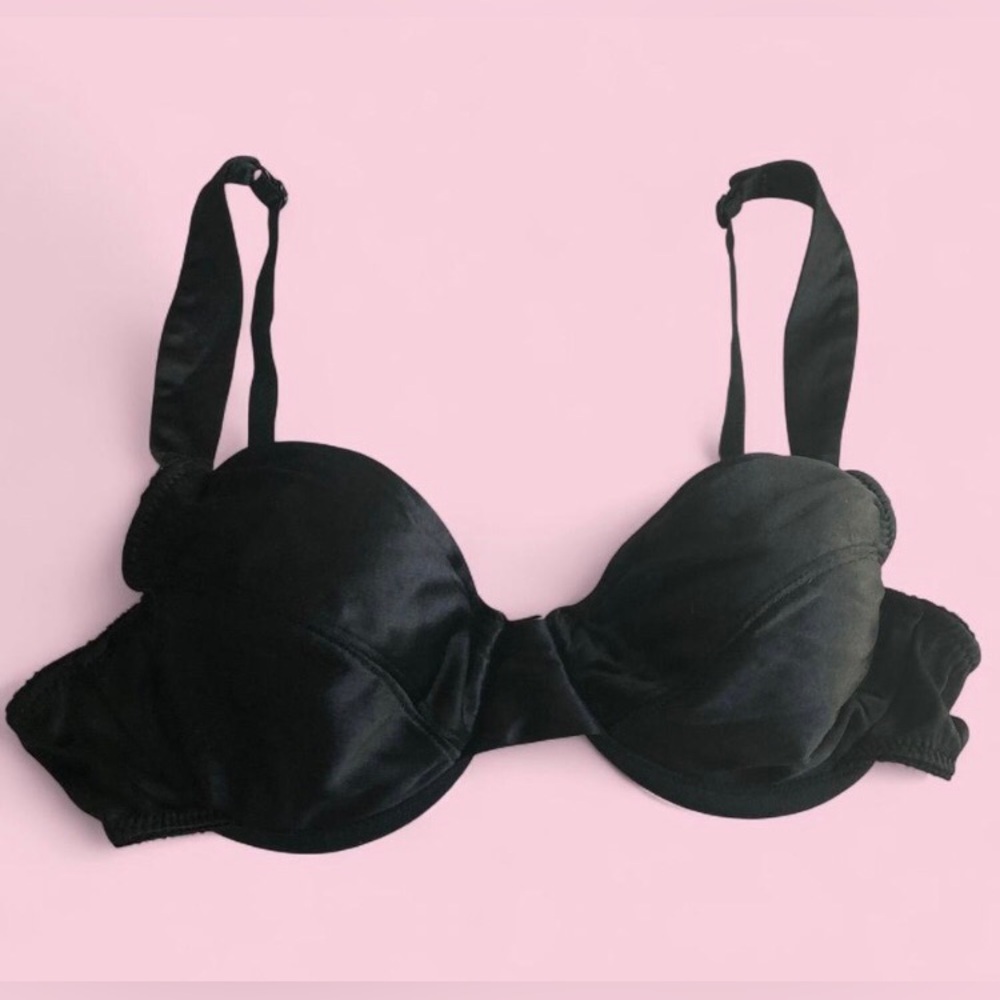 Victoria's Secret Second Skin Satin Full Coverage Bra 34B Black